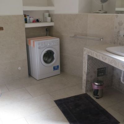 neu gestaltetes Badezimmer